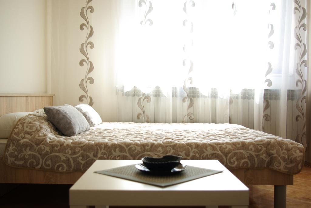 Square Studio Apartment Ni Eksteriør bilde