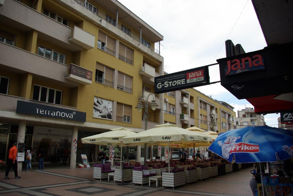 Square Studio Apartment Ni Eksteriør bilde